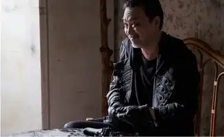 w两个世界公开真凶照片李钟硕韩孝周再陷危机
