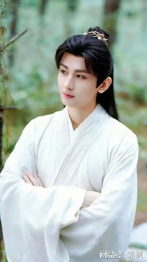 莲花楼李莲花是属于精致穷
