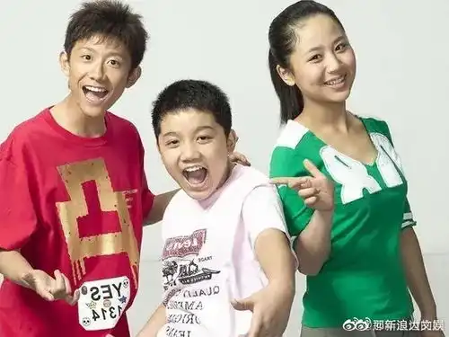 组图梦回家有儿女张一山与尤浩然同框合影变化大