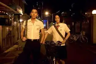 不一样的季节丨用一首歌来形容你的高中三年
