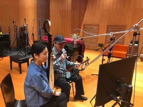 音乐监制于飞谈八佰配乐做战争片,音乐要克制
