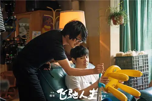 飞驰人生票房破10亿热血追梦掀返工观影热潮