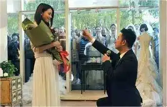 谁说巴厘岛是情侣圣地,求婚我只服魔都南京东路
