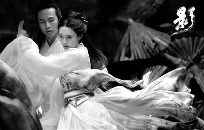 张艺谋新作影定档暑期
