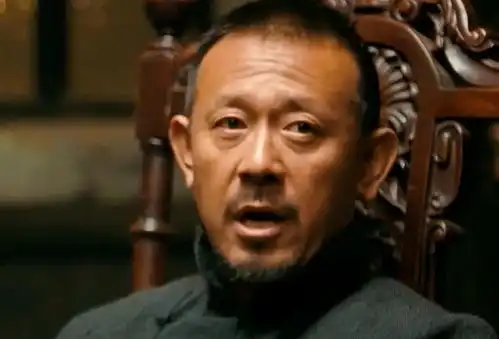 让子弹飞张麻子被黄四郎拆穿时,马邦德帮他说话,主要因为三点
