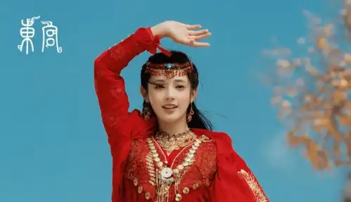 彭小苒新剧再扮异域造型,瞬间梦回东宫,男主剧照却让人失望了