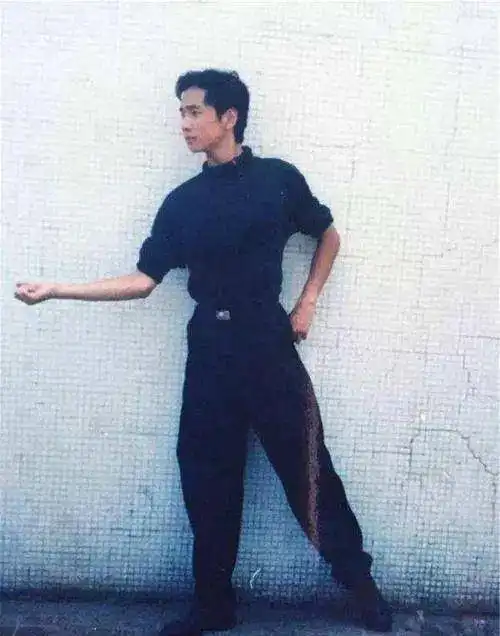 153亿徐峥我比郭敬明,还差很远