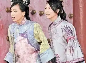 18岁成名性格叛逆,曾斥责梁朝伟拍戏迟到,如今52岁依旧未婚
