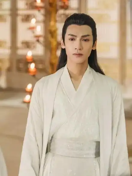 坑杨紫,骗婚书,戏份多,超男主,又一个被骂惨的反派帅哥了解一下
