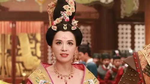 她以小梅艳芳出道,如今凭借深宫计中太平公主征服观众