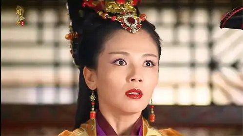 嬴荡举鼎而亡芈姝欲除掉公子华赢夫人暗中派庸芮接回芈月母子
