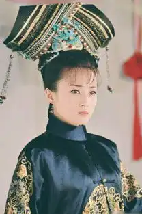 甄嬛传换上各娘娘造型的蒋勤勤竟艳压群芳,当真是纯元不二人选