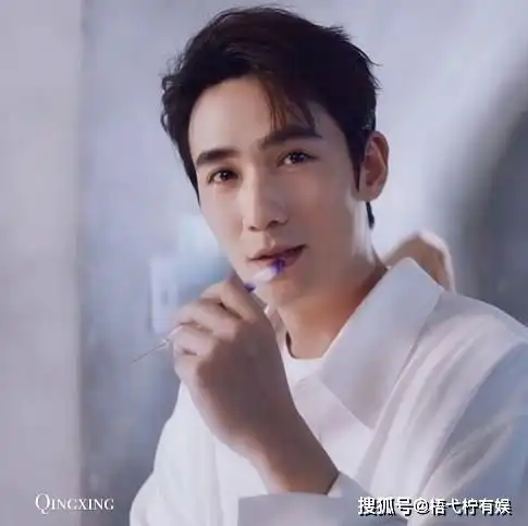 朱一龙呲着大板牙干什么呢实现表情自由,时间雕刻师你值得拥有
