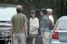 潘粤明董洁传离婚董母侧面证实传言