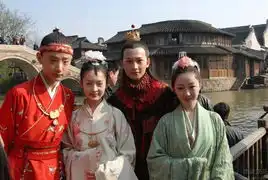 娱乐图片库组图新版红楼梦最新剧照宝黛钗乌镇夜游