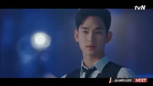 德鲁纳酒店最后一集中金秀贤的超强视觉
