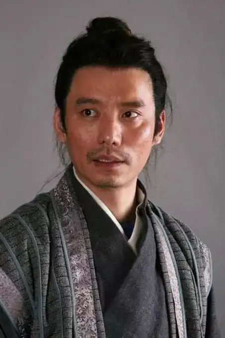 长相老成却是冯绍峰室友,被称小葛优,能演碰瓷还能演工程师