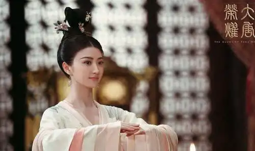 比景甜还难捧红的女星,曾被称宅男女神,现只能在网剧演配角