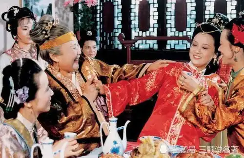 元春省亲时的一道美食,让贾宝玉念念不忘,他却轻易不敢要求吃