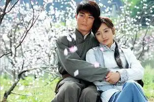 娱乐圈最旺夫的女星,霍建华苦恋她,却与闺蜜唐嫣争同个男人
