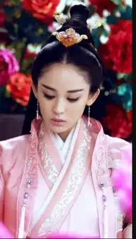 女星古装剧粉衣造型迪丽热巴娜扎赵丽颖景甜杨颖你为谁着迷
