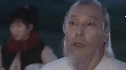 将夜,颜瑟与光明大神官在银河出现时,破五境升天
