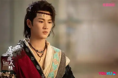 星落凝成糖剧照陈星旭李兰迪演绎反差浪漫仙恋
