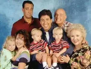 重温生活大爆炸最爆笑十集,爱死谢耳朵的尖酸刻薄了