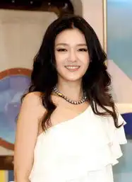 郭晶晶怀二胎霍启刚否认揭女星疯狂求子招数
