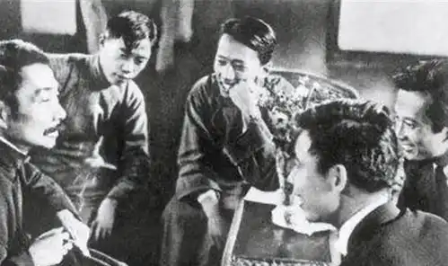 1924年泰戈尔访华,如众星捧月,鲁迅中途离席,怒言一塌糊涂
