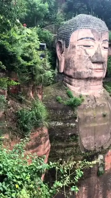 风云雄霸天下取景地,乐山大佛