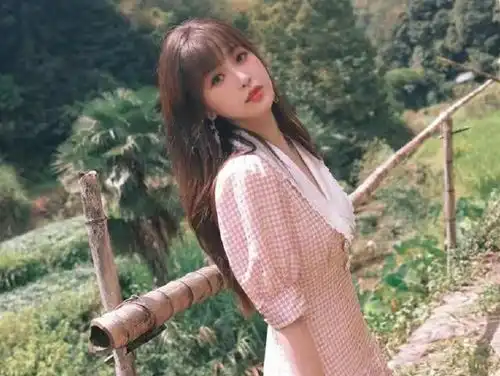 虞书欣搭档人气男神携甜宠剧来袭,看到剧照后,粉丝追定了