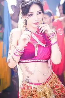 柳岩化身印度舞娘妩媚逗趣