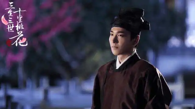 三生三世自墨渊醒后,透露出了与以前不同的感觉