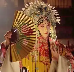 李玉刚戛纳走红毯惹争议,这次也许是网友错了