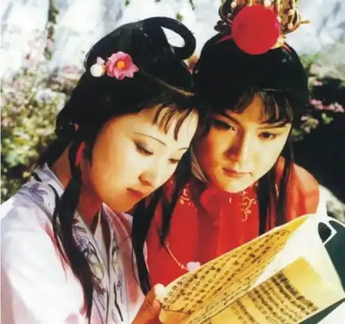 新版红楼梦掀起口碑大热潮观众打分直击现场评价
