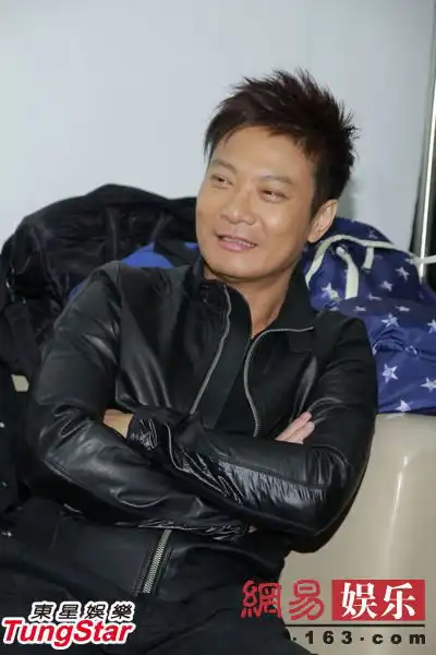 古惑仔为演唱会拍mv郑伊健陈小春现身
