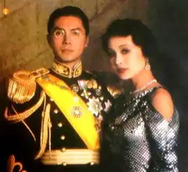旧影1987年影片末代皇帝尊龙主演
