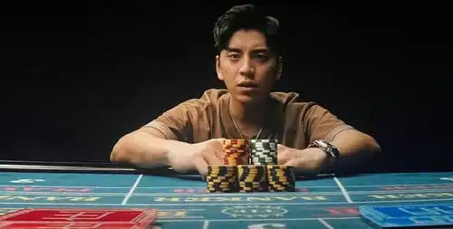 孤注一掷破8000w观影人次,张艺兴力压朱一龙,恐成下个影帝
