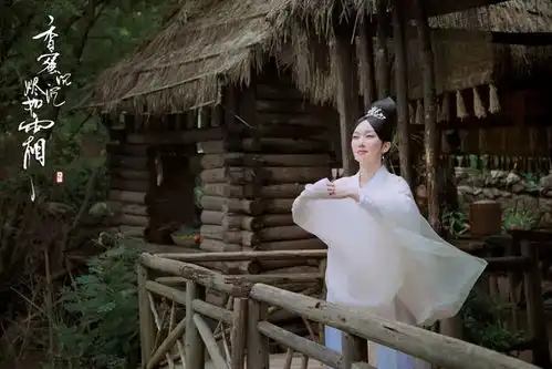 香蜜中萨顶顶演仙子,网友却担心她一开口说台词就唱万物生
