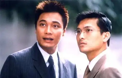 100多集的创世纪有多厉害杨怡演无名秘书,林峰是小狱警