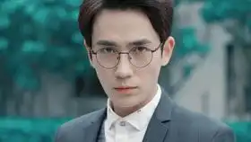 拿了反派剧本就不能被爱了么
