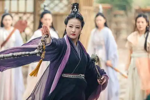 最美周芷若变身灭绝师太周海媚曝冻龄妙招