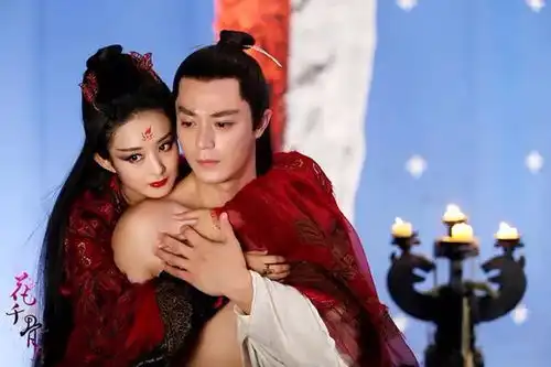 赵丽颖逆袭杨幂,花千骨上映5年后,评分超过十里桃花
