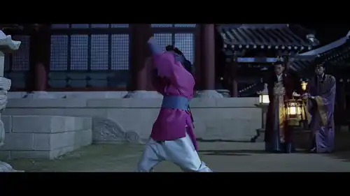 我特别想知道霜花店里洪麟到底喜不喜欢王这部剧到底想表达什么
