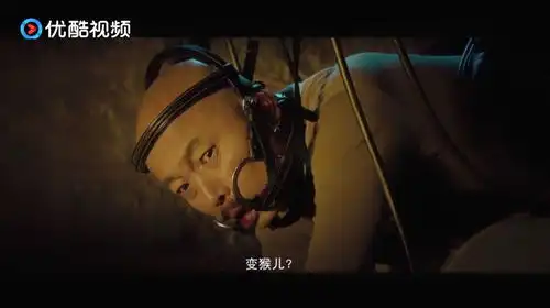 一步之遥葛优被大帅关进马棚,遇到姜文求其救命
