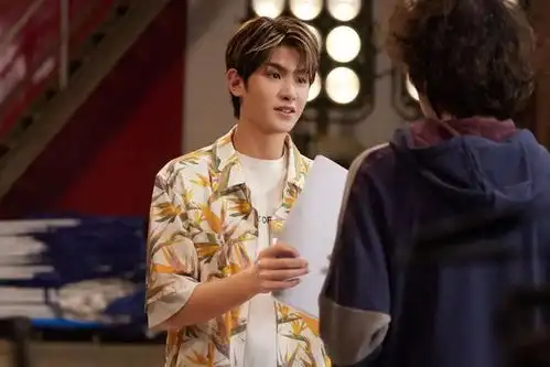 黄明昊一个渴望突破的演员,有着他的偏执与努力
