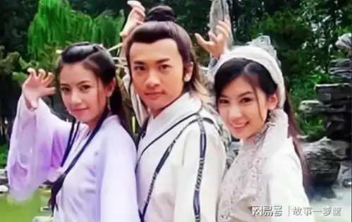 张无忌杨过郭靖合力围剿东方不败,谁能站到最后
