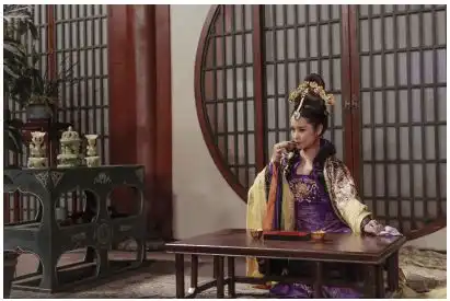 最美师娘杨明娜反派霸屏大唐荣耀