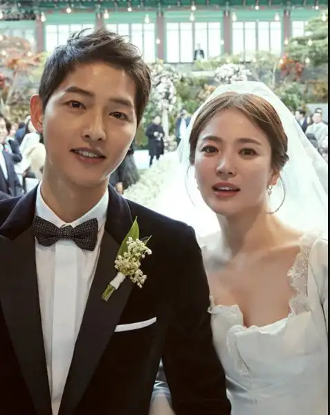 宋慧乔恋爱史堪比电视剧与李秉宪玄彬都曾恋爱浪漫满屋清纯迷人